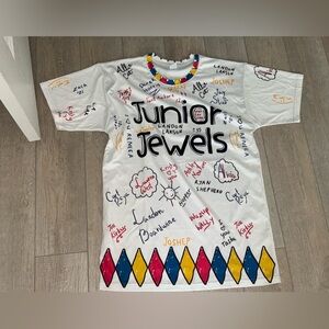 Taylor Swift Junior Jewels shirt medium